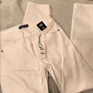 🛑SOLD🛑Express white jean